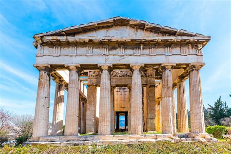 building that are similar to ancient greece building
